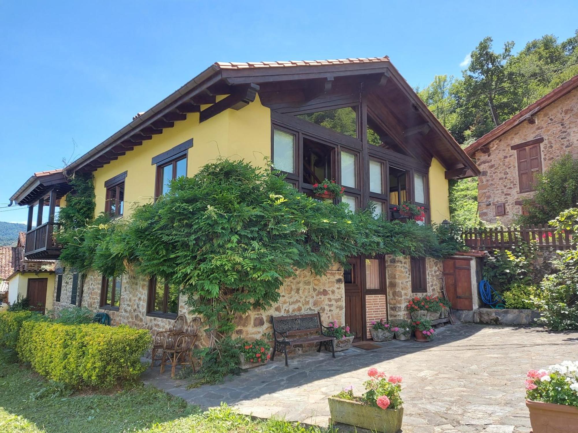 Camaleño Apartamentos Rurales Los Picos De Redo מראה חיצוני תמונה