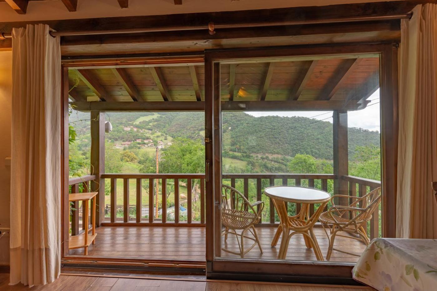 Camaleño Apartamentos Rurales Los Picos De Redo מראה חיצוני תמונה